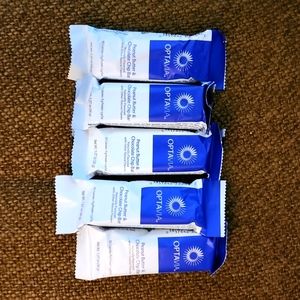 Optavia PB and chocolate chip bar
